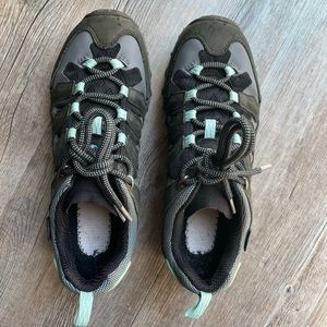 Merrelle hiking shoes